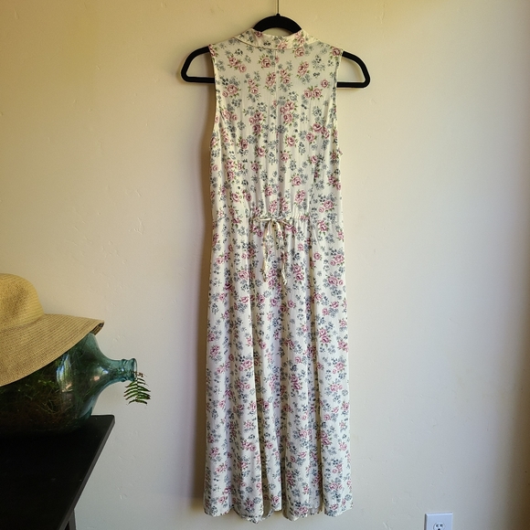 Vintage Ditsy Floral Button Up Maxi Dress - Picture 4 of 14